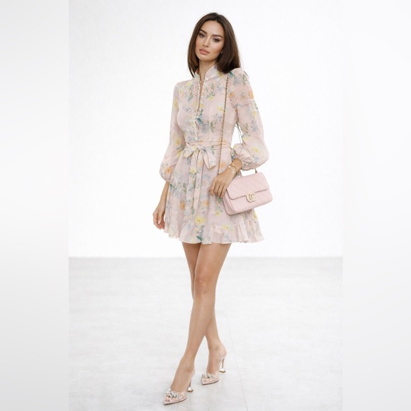 Revolve Fashion Forward Floral Blue Ruffle Dress Large New Zimmermann Style - Picture 5 of 5